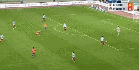 现场比分-【中超】刘洋破门黄紫昌传射建功 泰山2比2十人河南