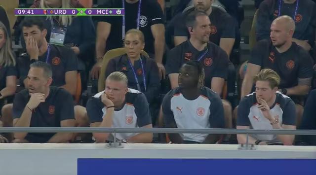 足球比分-【早报】哈维续命！巴萨险胜副班长！