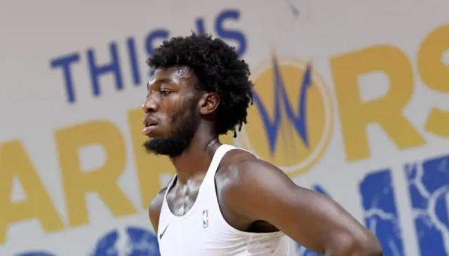 赛事走势-勇士角色球员拖后腿 冲冠只剩交易换血一条路？