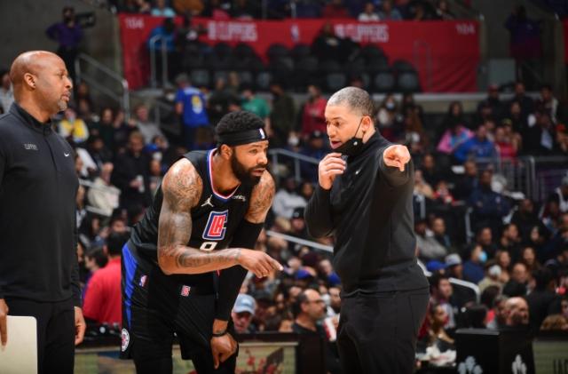 足球即时比分-湖人选帅受绿军影响？黑人教练已占联盟半壁江山