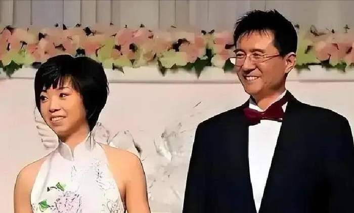 百家欧指-17年恩爱敌不过现实,65岁徐威明显苍老,45岁张怡宁依旧惊艳|马艳红|北京奥运会|爱情|乒乓球|陈梦_新浪体育_新浪新闻