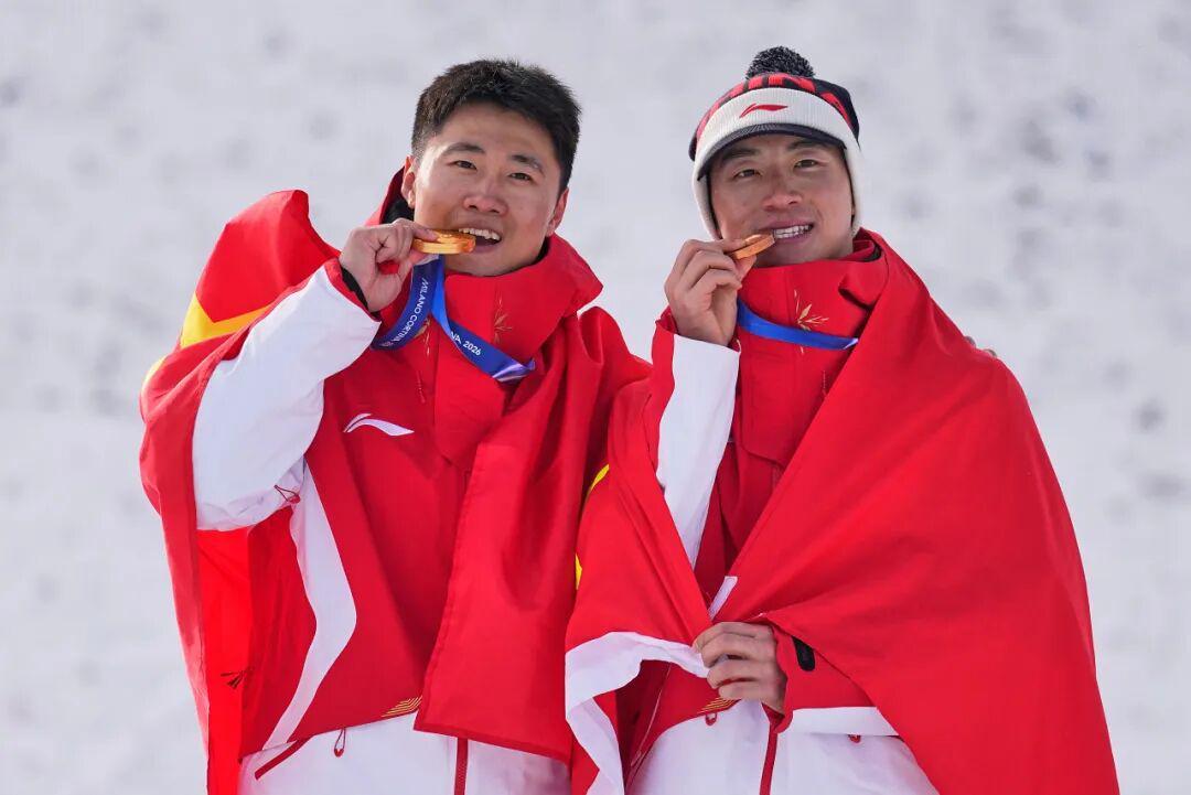 百家欧指-米兰冬奥早报：他们是在“金牌夫妻”身旁的过去与未来！