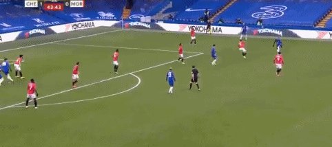 足球即时比分-【早报】第759球！C罗生涯进球数并列历史第一！