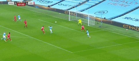 足球即时比分-【早报】第759球！C罗生涯进球数并列历史第一！